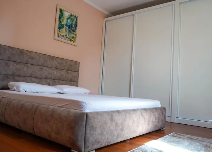 公寓 Lovely In The Heart Of *