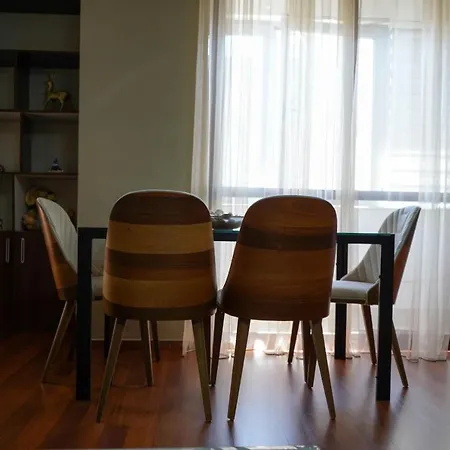 Appartement Lovely In The Heart Of