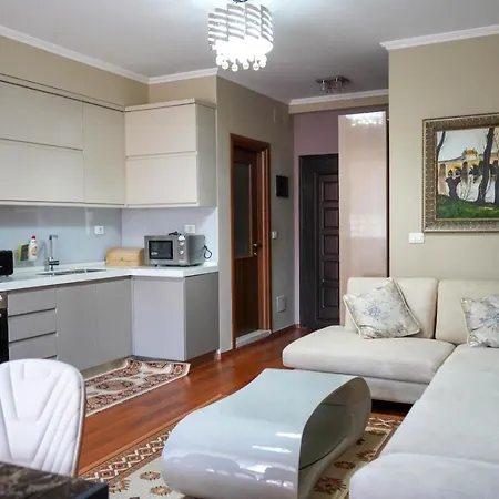 Appartement Lovely In The Heart Of Tirana